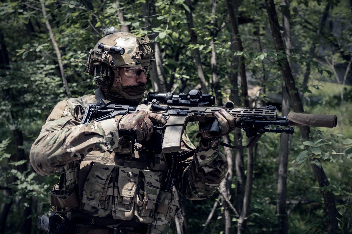 4 Alasan Exclusive “Senapan Masa Depan Britania” Akan Menggantikan SA80: Penawaran HK416 dan HK433